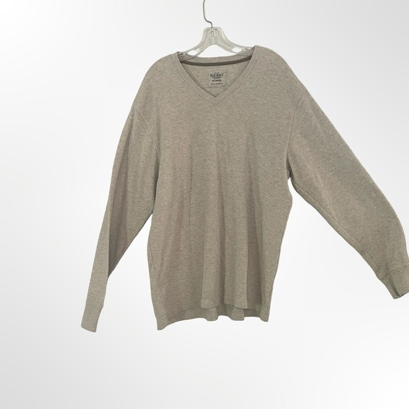 Old Navy Other - Old Navy Men’s V-Neck Sweater in size XL